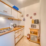 - Haus E, App 0e1006 * Heiligenhafen